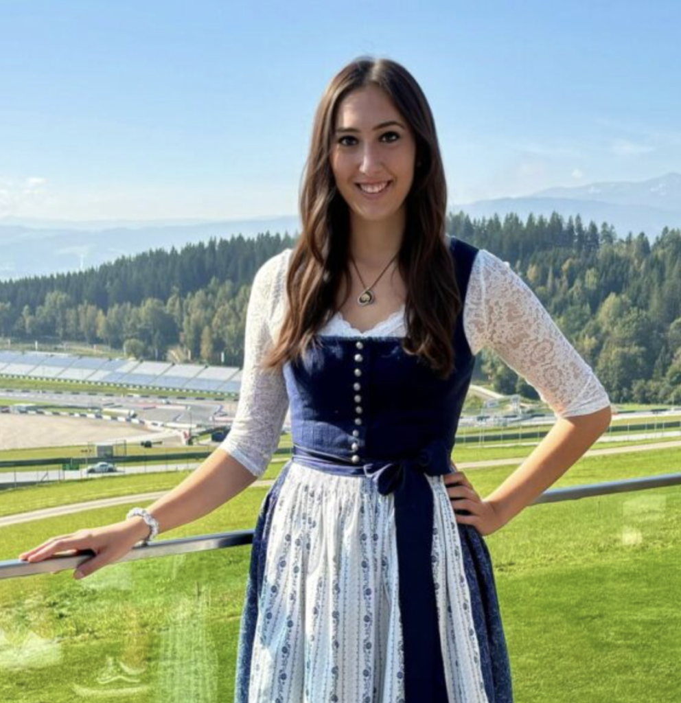 Julia Moitzi